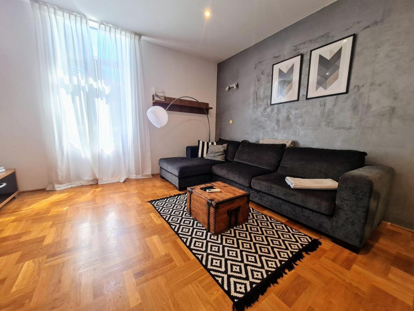 Reful Apartman
