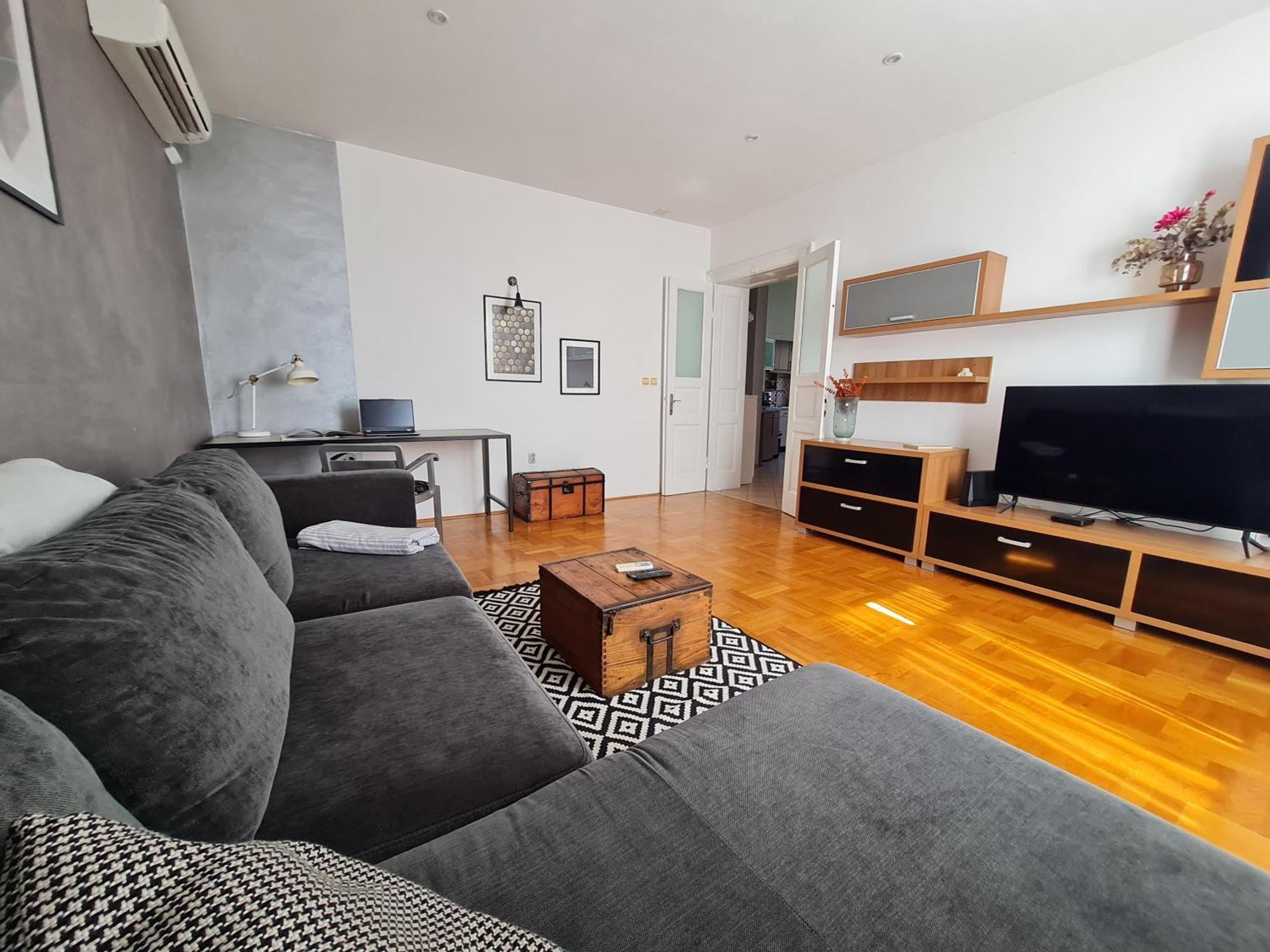 Reful Apartman Split